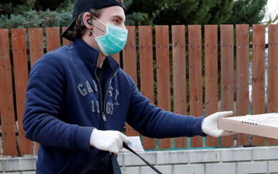 La ‘primera línea’ de esta pandemia no quiere tus aplausos. Sólo quiere que valores su trabajo
