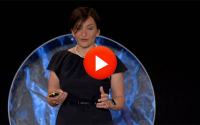 Charla TED: «La responsabilidad de la maternidad: crear recuerdos, no expectativas»