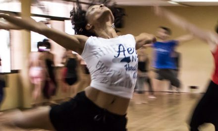 4 formas en que bailar te hace más feliz… ¡a mover los pies!