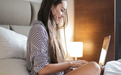 Oficina virtual, colegas humanos: cómo mantener las conexiones en el espacio laboral online