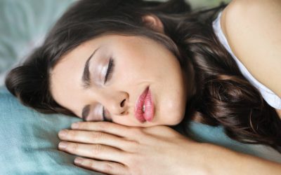 ¿Qué posición para dormir es la mejor para un buen descanso nocturno?